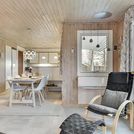 Verneri - 300m From The Sea By Interhome 펜션